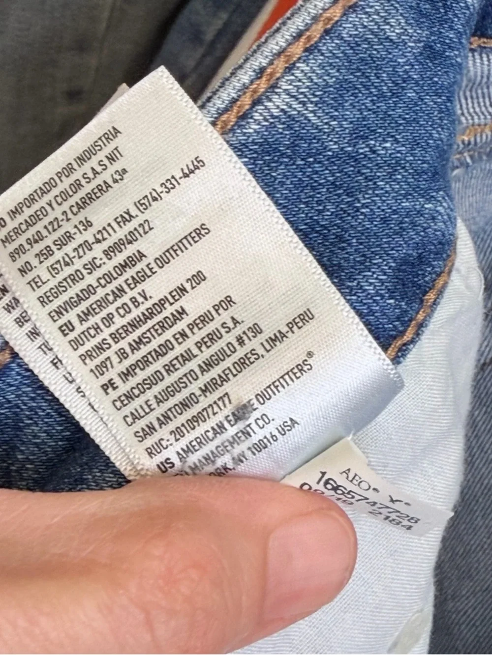 AE Factory Distressed Ripped Busted Knees Light Wash Super Stretch Skinny Jeans - Picture 13 of 14